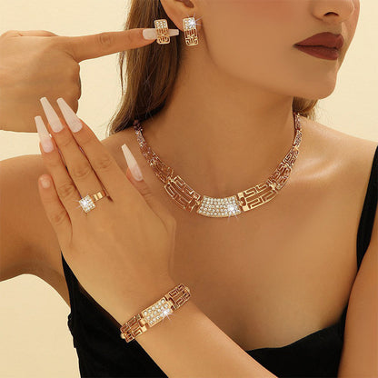 📢📢50% OFF !! ⏰Elegant Rhinestone Jewelry 4-Piece Set